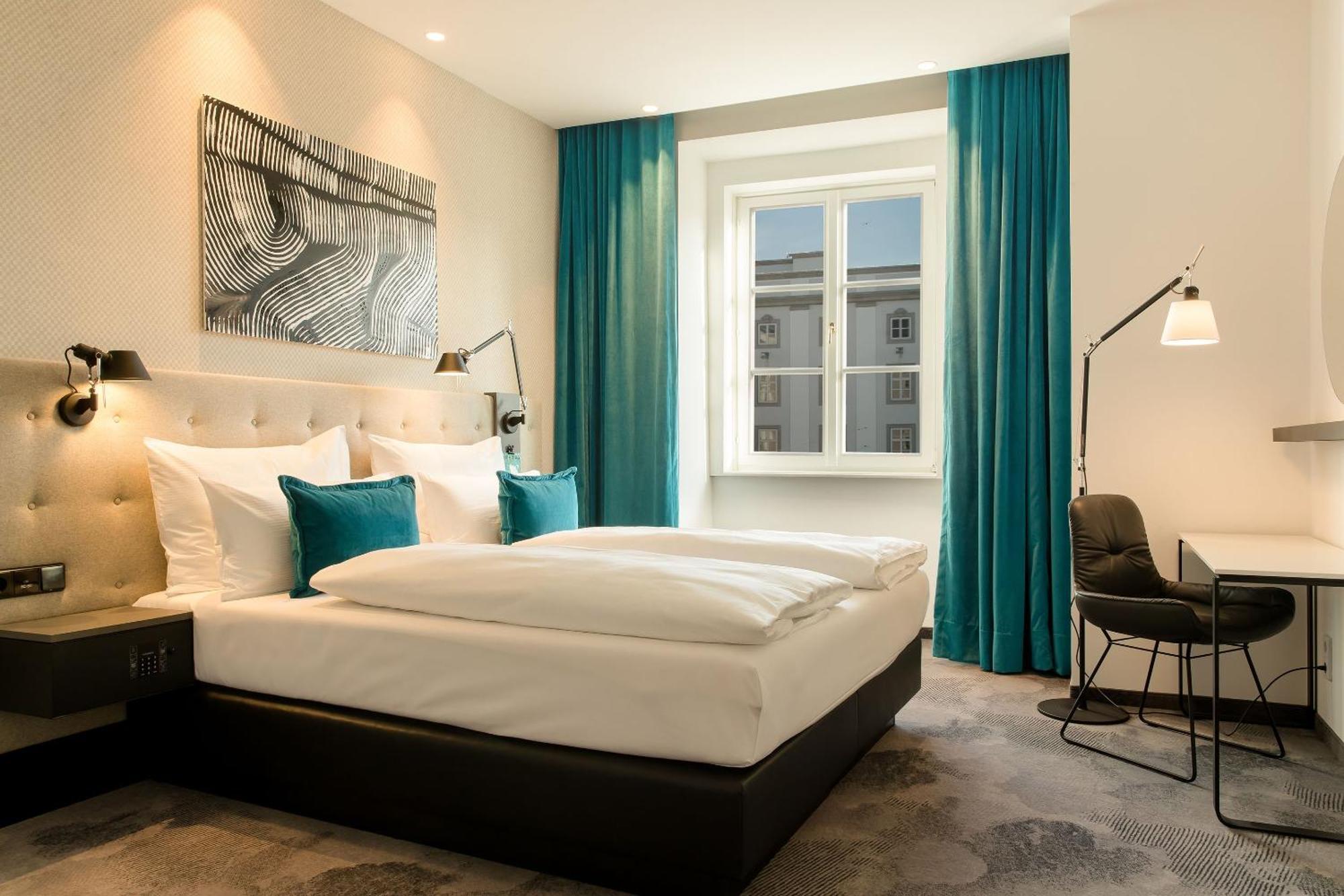 Motel One Linz-Hauptplatz Экстерьер фото